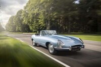Retro-Styled Electric Cars Image 7