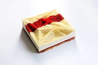 Intricate Architectural Pastries Image 3