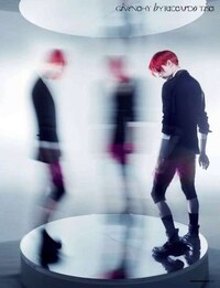 Editorials That Spin You Around Image 2