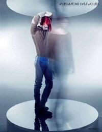 Editorials That Spin You Around Image 6