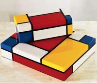 Mondrian-Inspired Accessories Image 3