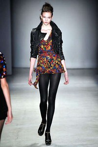 Grunge Meets Glam Image 2