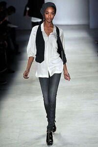 Grunge Meets Glam Image 3