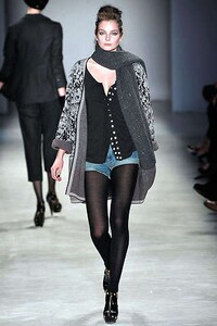 Grunge Meets Glam Image 4