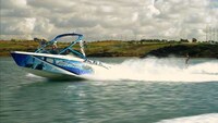 Hybrid Speedboats Image 6