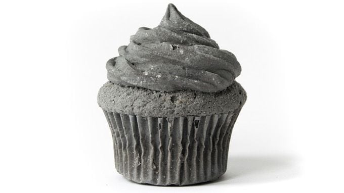 Coal-Made Dessert Pop-Ups