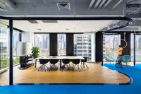 Vacation-Themed Office Spaces Image 2