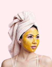 Organic Turmeric Face Scrubs Image 3
