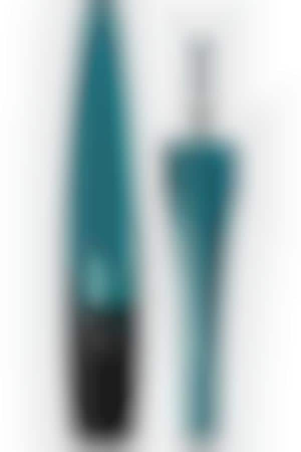 Pizza Cutter-Inspired Eyeliners