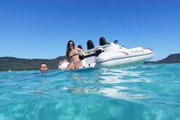 Ingenious Inflatable Watercraft Image 4