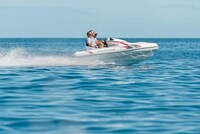Ingenious Inflatable Watercraft Image 7