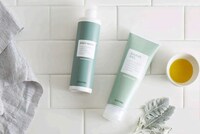 Unbranded Beauty Essential Lines Image 4