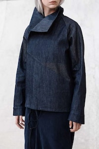 Back-Massaging Jackets Image 2