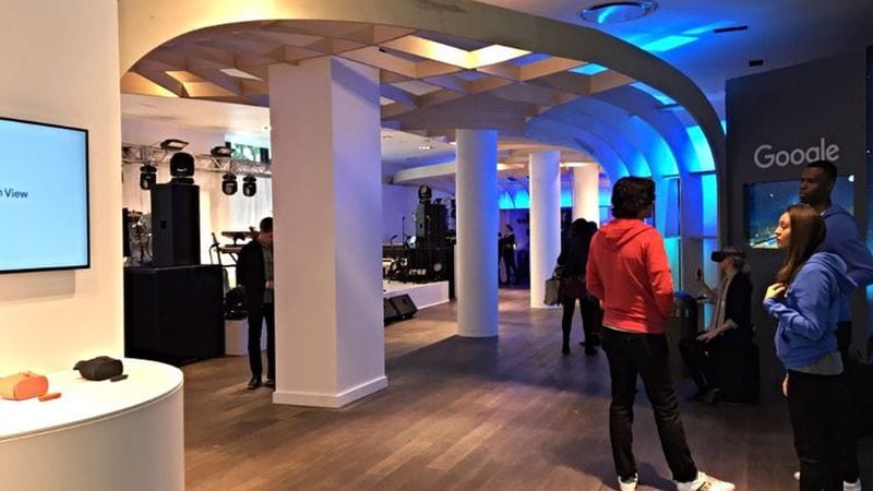 Experiential Tech-Branded Pop-up Stores