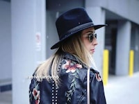 Fashionable Performance Headwear Image 2