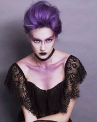 Shimmering Temporary Hair Makeup Image 4