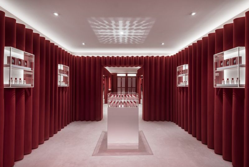 Perfume-Promoting Concept Spaces