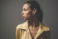 Confidence-Boosting Hearing Aids Image 3