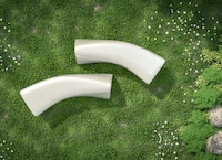 Bending Geometrical Lounge Seats Image 2