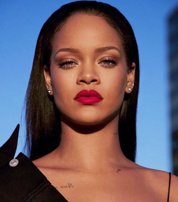 100 Gifts for the Makeup Fanatic