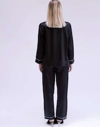 Versatile Silk Pajama Sets Image 7
