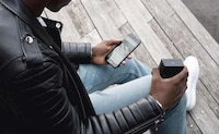 Wireless Mobile Audio Microphones Image 3