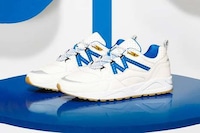 Finnish Flag-Inspired Sneakers Image 2