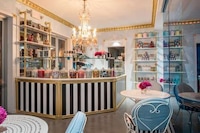 Candy Shop Art Exhibits Image 8