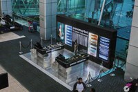 Airport Perfume Installations Image 2