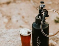 Pressurized Insulated Beer Carriers Image 2