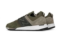 Sleek Alligator-Inspired Sneakers Image 3