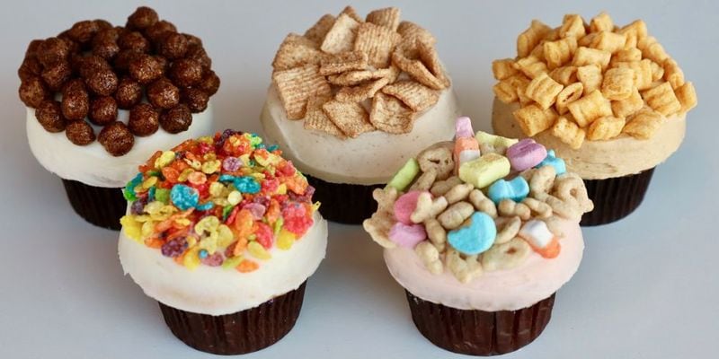 Crunchy Cereal-Topped Cupcakes