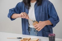 Specialized Creamy Spread Utensils Image 3