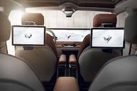 Quick-Charge Electric Vehicles Image 2