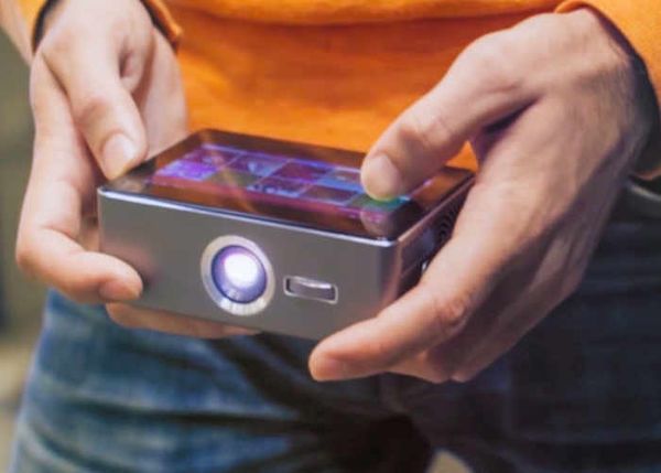 17 Portable Projector Devices