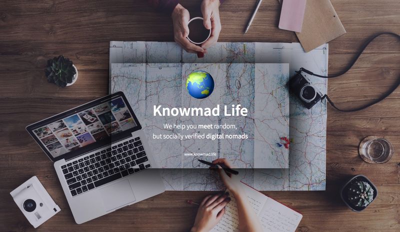 Nomad-Connecting Social Platforms
