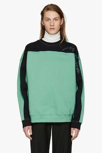 High-Fashion Androgynous Clothes Image 5