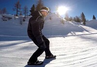 Bladeless Winter Sport Skis Image 2