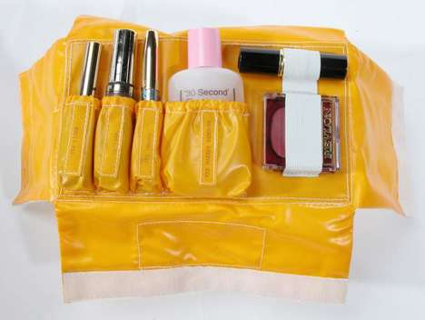 Astronaut Make-Up Kits