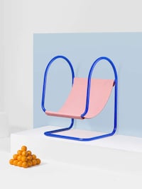 Summer-Themed Sculptural Seats Image 2