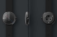 Analog-Inspired Smartwatches Image 7