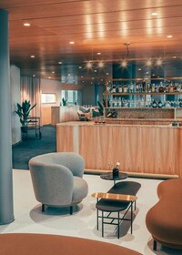Mid-Century Restaurant Redesigns Image 4