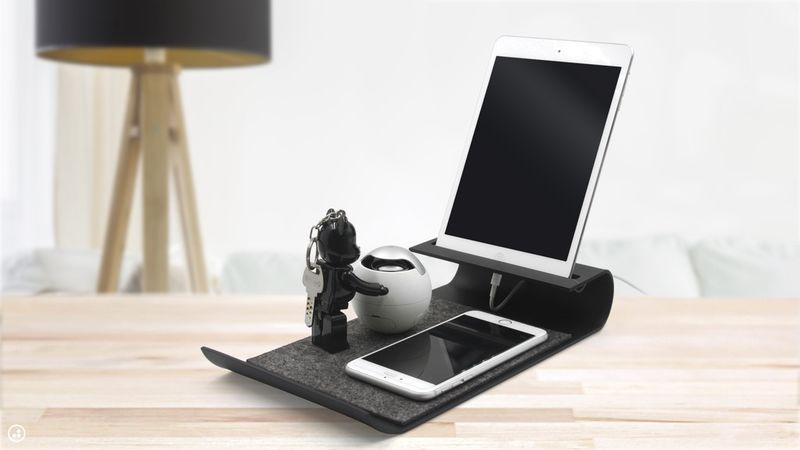 Streamlined Desk Organizing Concepts