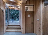 Elegant Public Service Stations Image 4