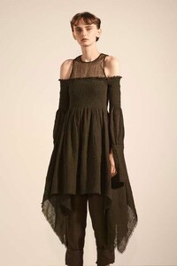 Sustainable Artisan-Made Fashion Image 5