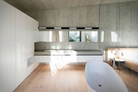 Vinyard-Integrated Farmhouses Image 2