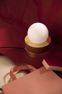 Multi-Material Cylindrical Lamps Image 4