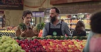 Realistic Shopping Ads Image 7