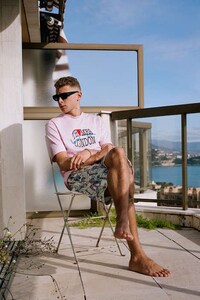 Iconographic Spring Collections Image 4