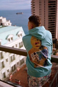 Iconographic Spring Collections Image 5
